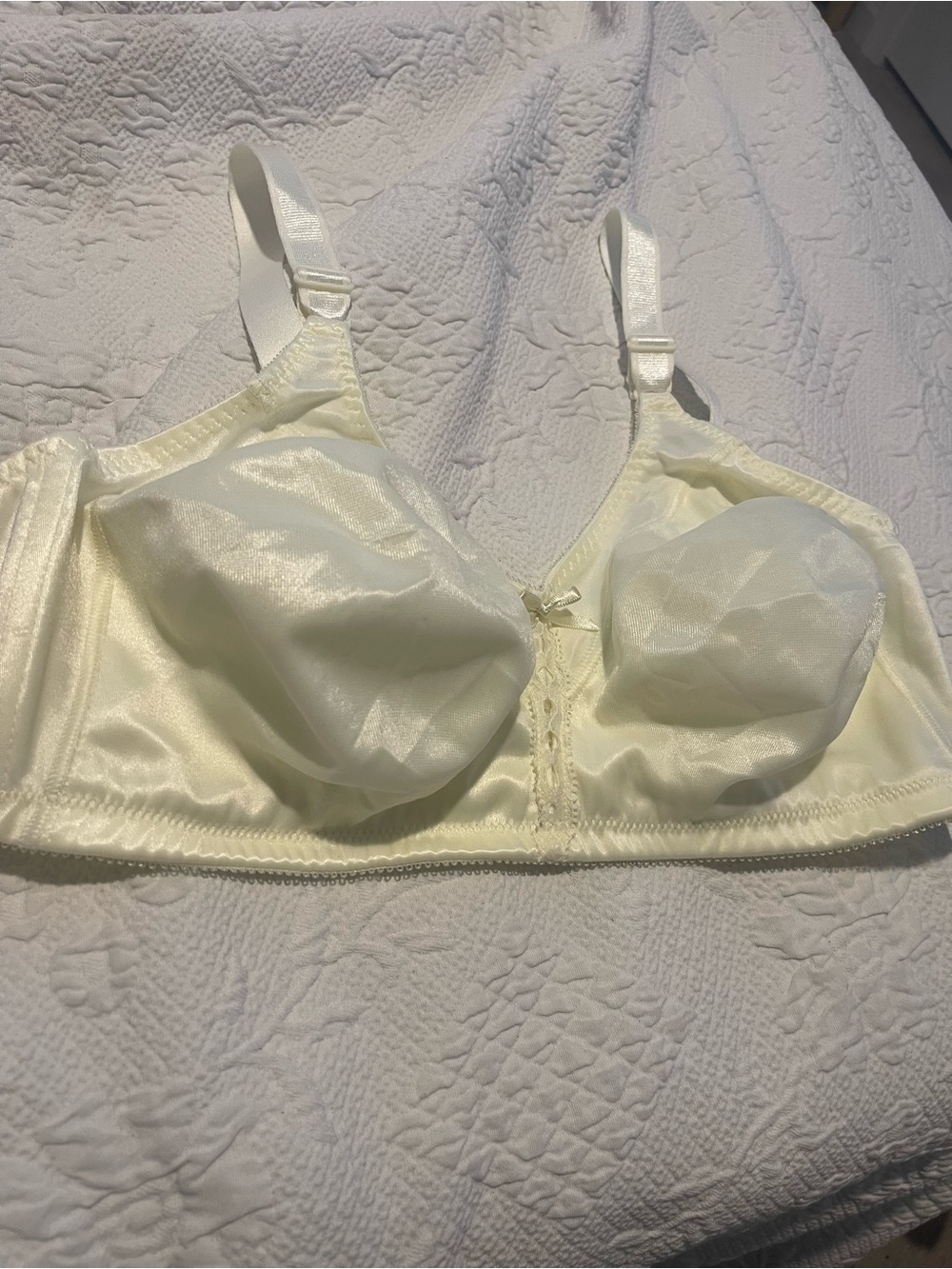 Classic Satin Non-Wired Bra in Pale Yellow 38D